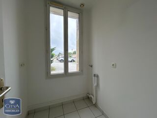  Appartement à louer 4 pièces 95 m²