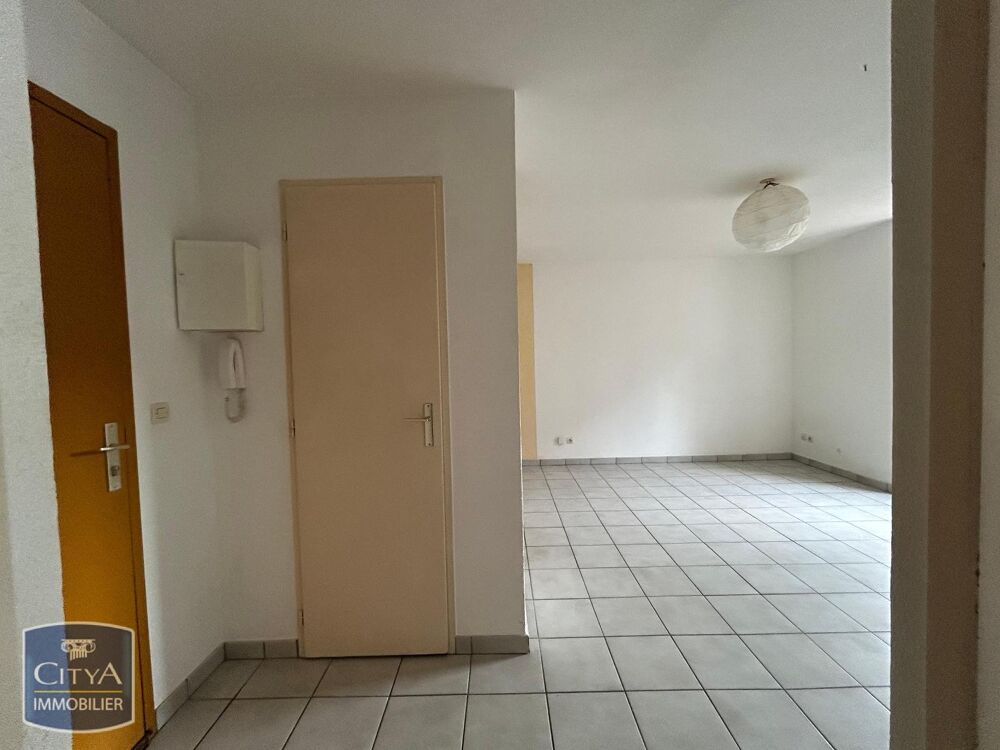 À LOUER : Appartement T2 situé à Saint Marcellin, dans u....