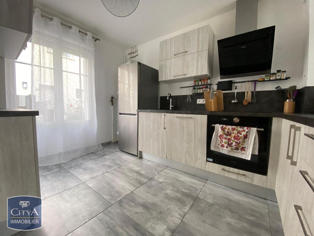 location Maison - 4 pièce(s) - 80 m² Saclay (91400)