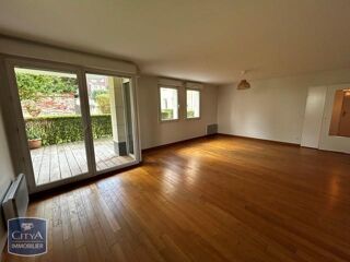  Appartement à louer 4 pièces 95 m²