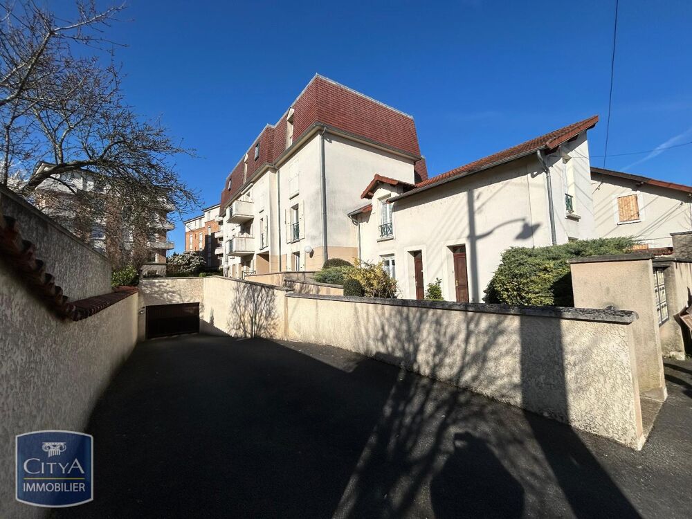 À LOUER : Appartement petit 2 pièces situé à Corbeil-Ess....