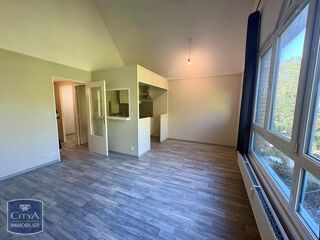  Appartement à louer 2 pièces 50 m²
