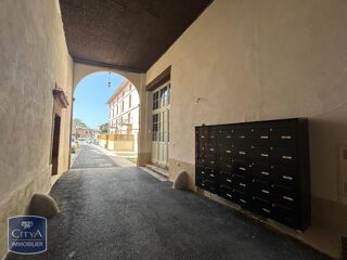  Appartement à louer 1 pièce 25 m²