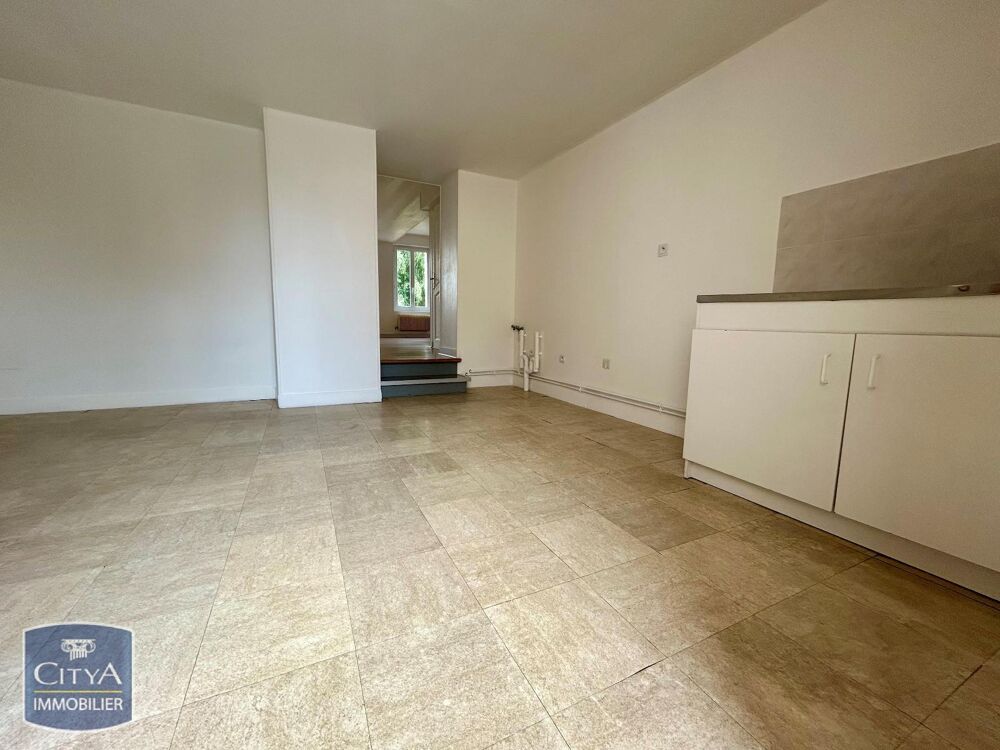 À LOUER : Appartement T4 à Bacqueville-en-Caux, 76730. D....