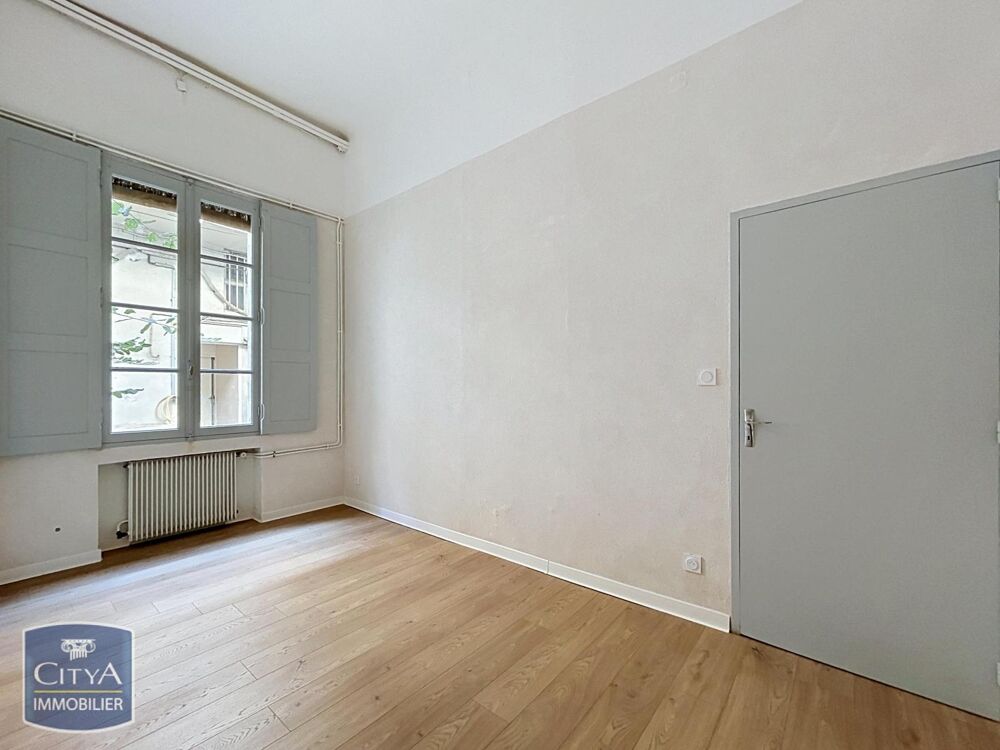 location Appartement - 2 pièce(s) - 50 m² Nîmes (30000)