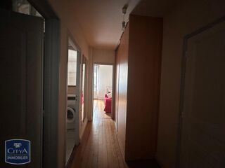  Appartement à louer 3 pièces 49 m²