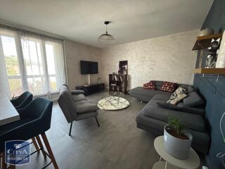  Appartement à louer 3 pièces 75 m²