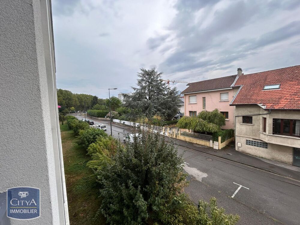 location Appartement - 5 pi�ce(s) - 82 m� Saint-Martin-d'H�res (38400)