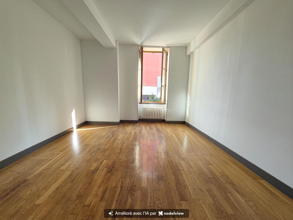 location Appartement - 3 pièce(s) - 78 m² Mâcon (71000)