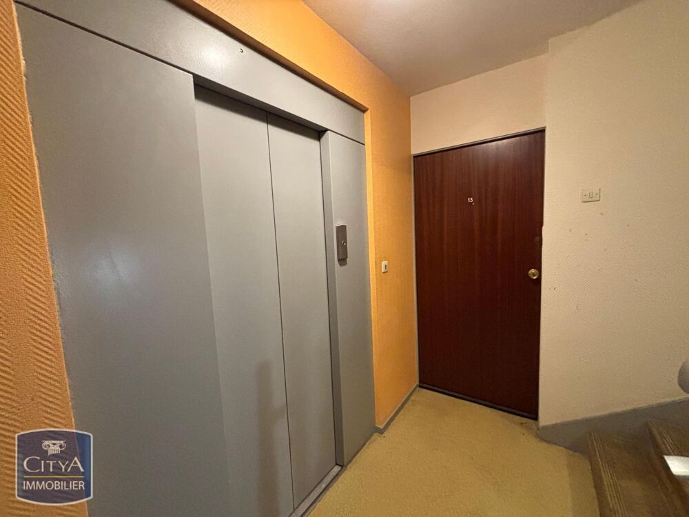 location Appartement - 2 pièce(s) - 49 m² Saint-Quentin (02100)