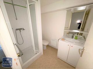  Appartement à louer 2 pièces 34 m²
