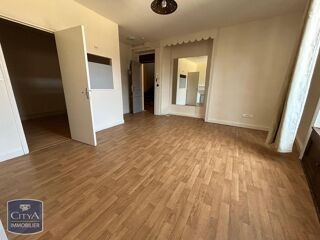  Appartement à louer 2 pièces 45 m²