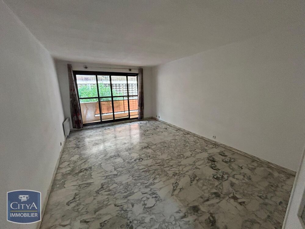 location Appartement - 2 pièce(s) - 46 m² Juan Les Pins (06160)