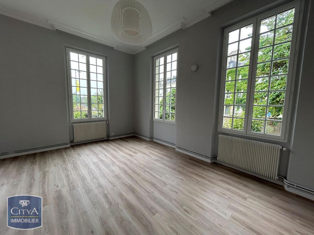 location Appartement - 3 pièce(s) - 107 m² Périgueux (24000)