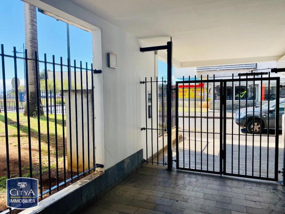 location Appartement - 1 pièce(s) - 20 m² Sainte-Clotilde (97490)