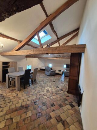  Appartement à louer 1 pièce 54 m²