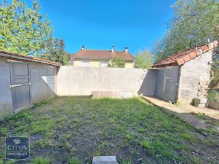  Appartement à louer 3 pièces 42 m²