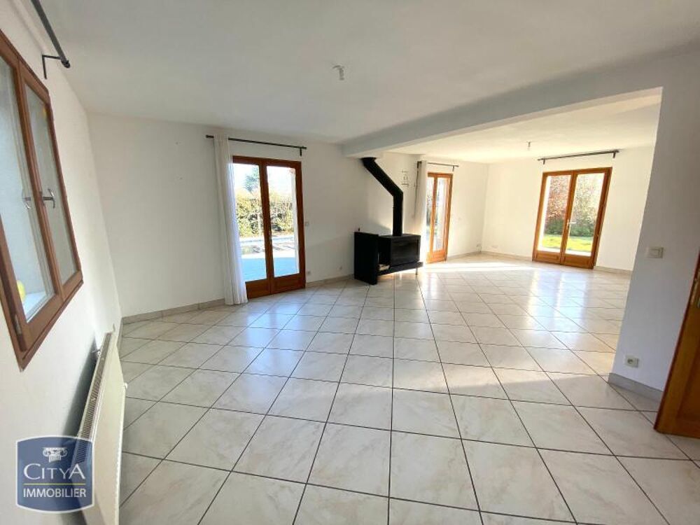 location Maison - 7 pièce(s) - 135 m² Saint-Denis-sur-Loire (41000)