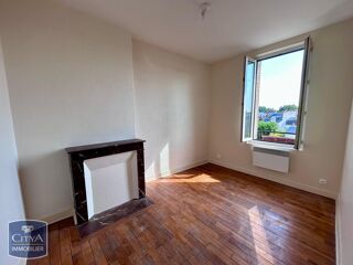  Appartement à louer 2 pièces 33 m²