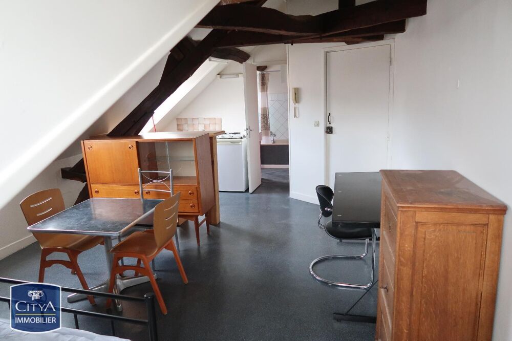 location Appartement - 1 pièce(s) - 18 m² Saint-Quentin (02100)