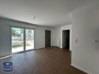  Appartement à louer 2 pièces 43 m²