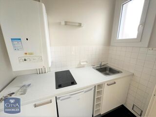  Appartement à louer 1 pièce 27 m²
