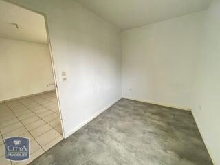  Appartement à louer 3 pièces 68 m²