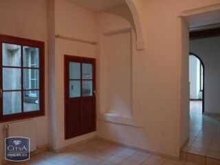  Appartement à louer 2 pièces 71 m²