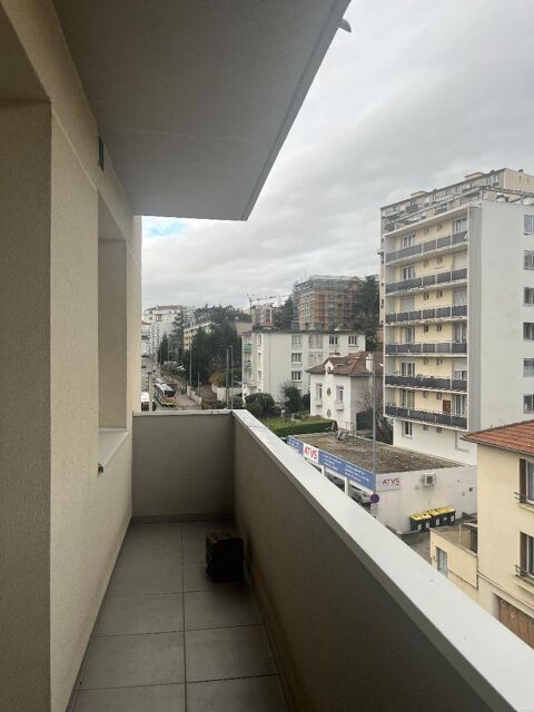  Appartement � louer 