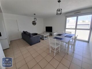  Appartement à louer 4 pièces 72 m²
