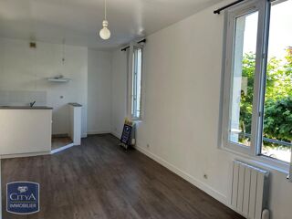  Appartement à louer 2 pièces 37 m²