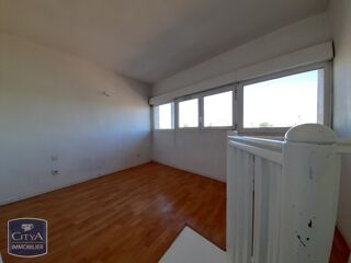  Appartement à louer 2 pièces 27 m²