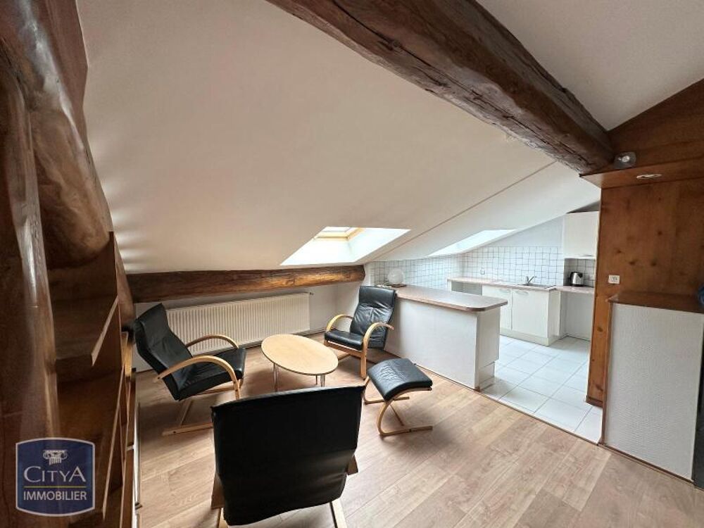 À LOUER : Appartement rénové T2 situé en hyper centre de....