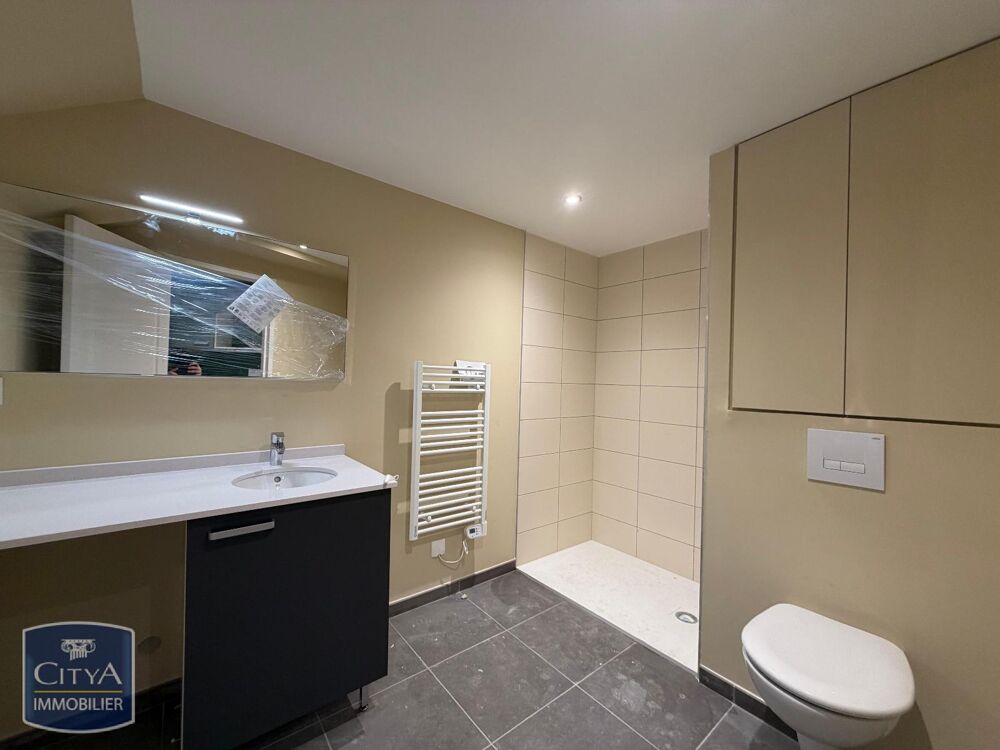 location Appartement - 1 pièce(s) - 31 m² Vichy (03200)