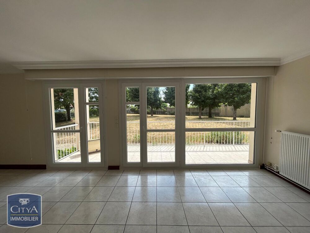 location Appartement - 3 pièce(s) - 82 m² Poitiers (86000)