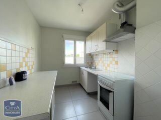  Appartement à louer 3 pièces 64 m²