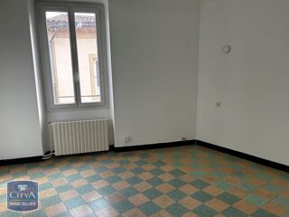  Appartement à louer 4 pièces 100 m²