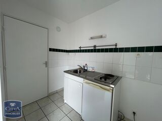  Appartement à louer 1 pièce 37 m²