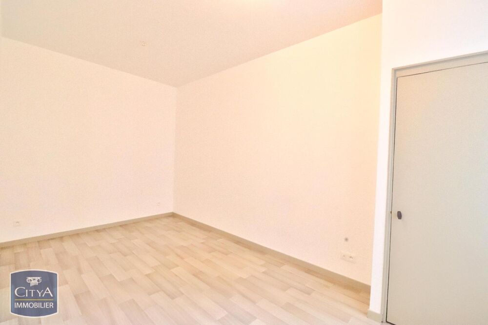 location Appartement - 2 pièce(s) - 47 m² Saint-Étienne (42000)