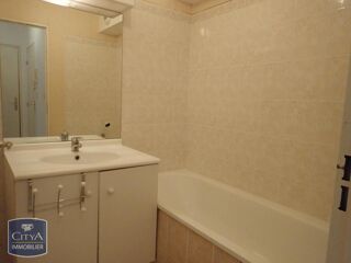  Appartement à louer 1 pièce 35 m²