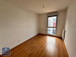  Appartement à louer 3 pièces 61 m²
