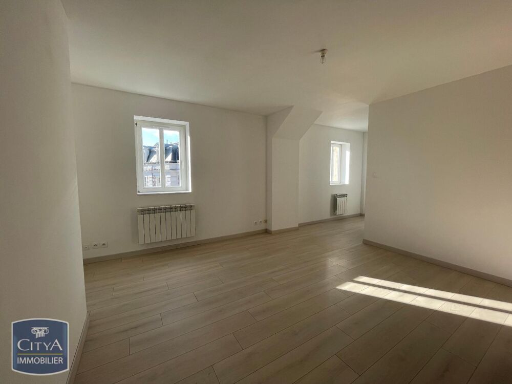 location Appartement - 2 pièce(s) - 50 m² Arras (62000)