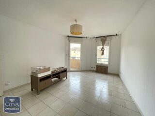  Appartement à louer 2 pièces 54 m²