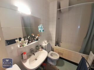  Appartement à louer 2 pièces 61 m²