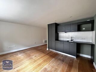  Appartement à louer 1 pièce 26 m²