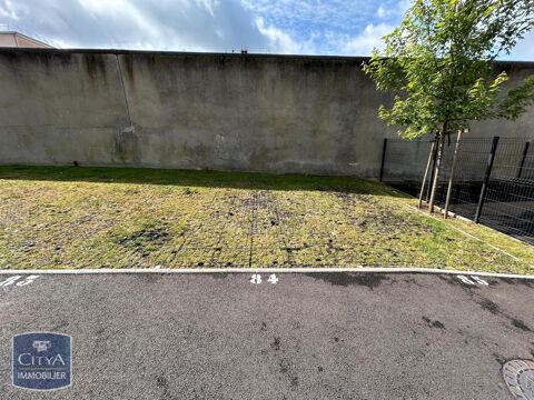  Parking / Garage  louer 