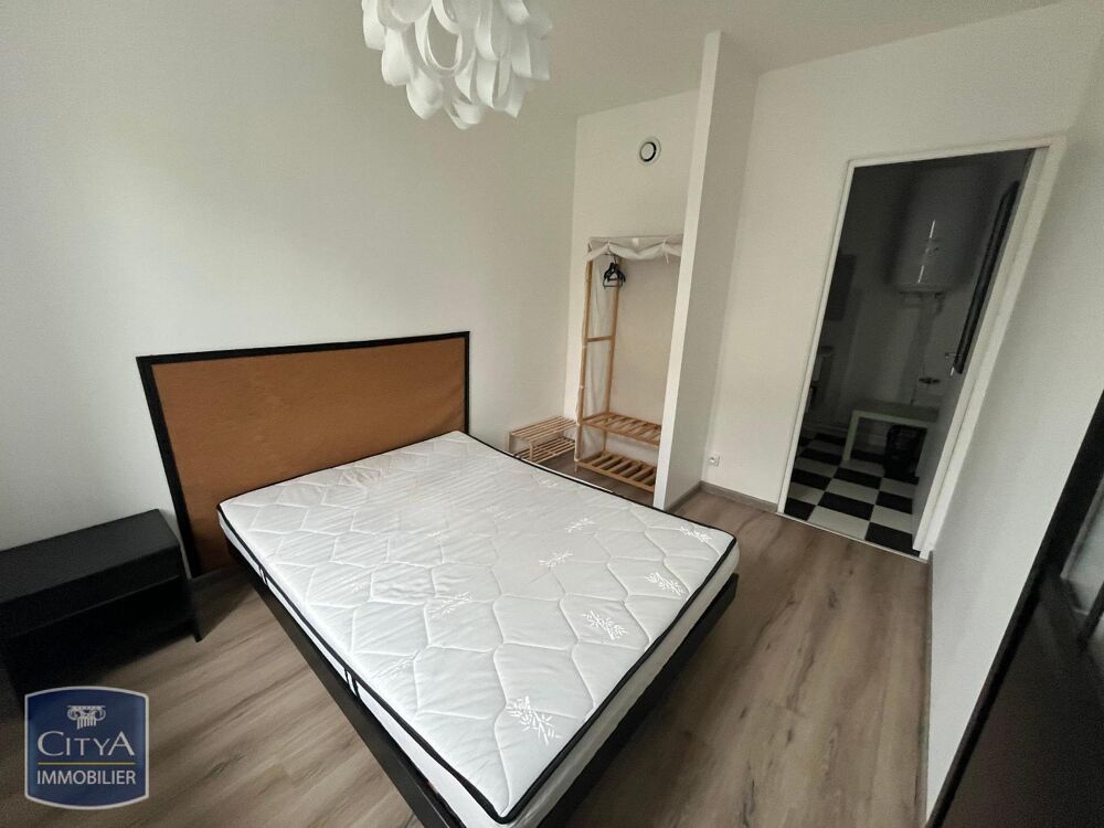 À LOUER : Appartement T1 meublé situé à Saint-Étienne, a....