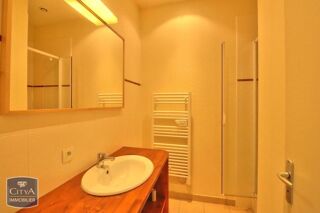  Appartement à louer 1 pièce 35 m²