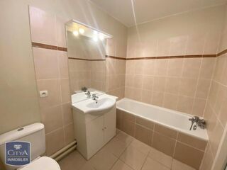 Appartement à louer 1 pièce 30 m²