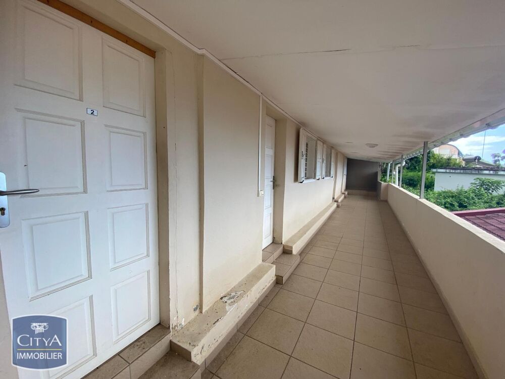 location Appartement - 2 pièce(s) - 36 m² Saint-Denis (97400)